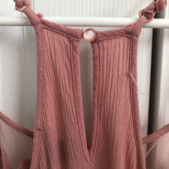 Blush detailed romper - Picture 5 of 5